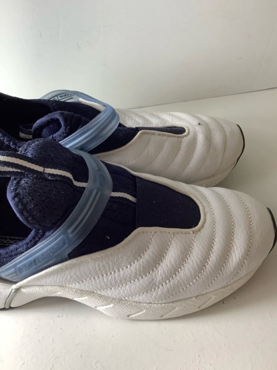 Reebok Shoes Mens Athletic Slip On Sneakers Blue/ White - Size 7.5